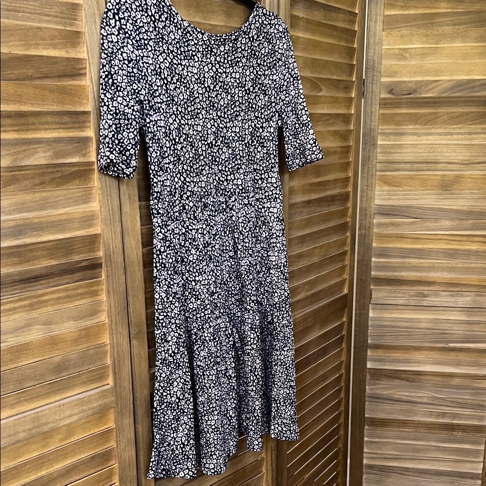 Elegant Black and White Floral Dress